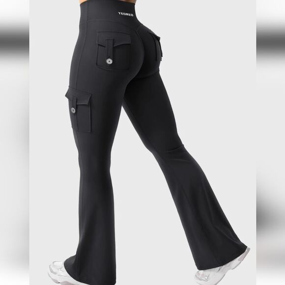 Elegant Black Flare Pants for Women - Picture 2 of 10